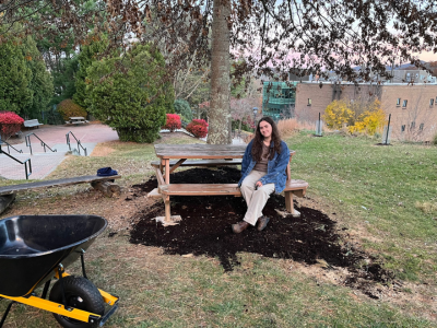 Ava Thompson story insert