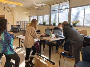 IDEX students working